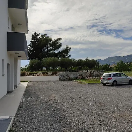 Villa New David, Wi-fi, Iptv, 5 Bedrooms, 4 Bathrooms