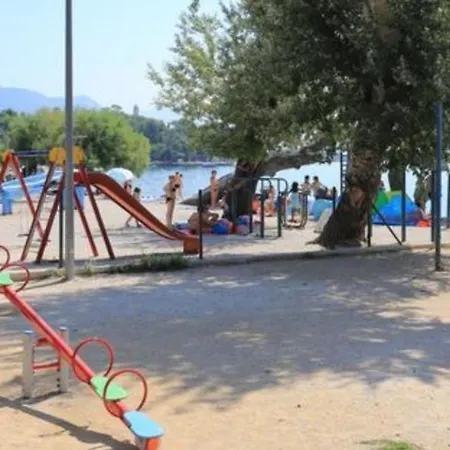 Villa New David, Wi-fi, Iptv, 5 Bedrooms, 4 Bathrooms Kastela