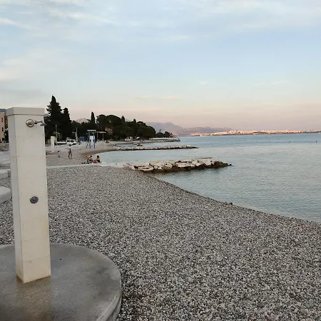 New David, Wi-fi, Iptv, 5 Bedrooms, 4 Bathrooms Villa