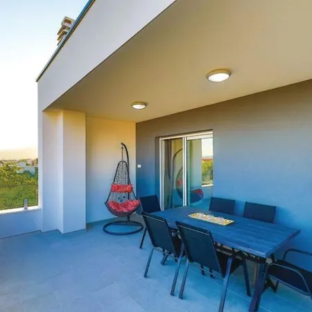New David, Wi-fi, Iptv, 5 Bedrooms, 4 Bathrooms * Kastela