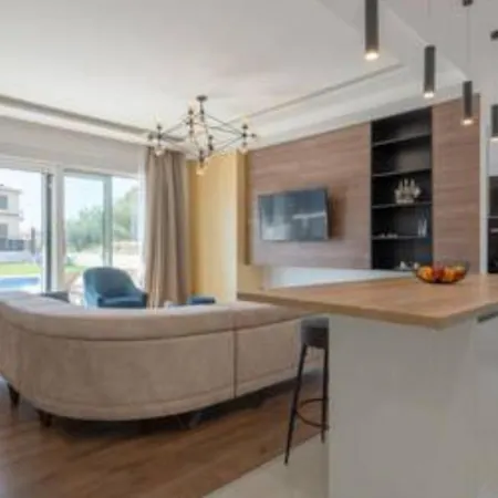 Villa New David, Wi-fi, Iptv, 5 Bedrooms, 4 Bathrooms